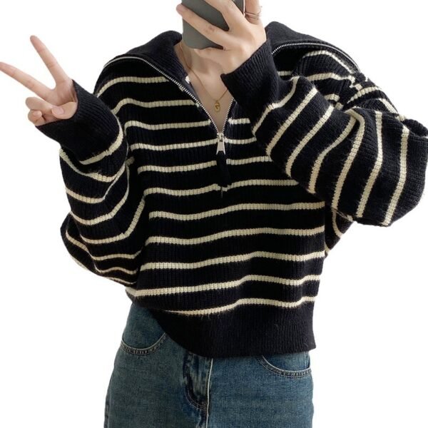 Womens Loose-Fit Striped Pullover Sweater