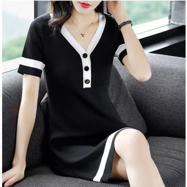 Womens Short-sleeved Fashionable Age-reducing Knit Dress