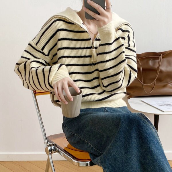 Womens Loose-Fit Striped Pullover Sweater
