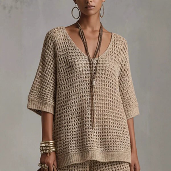 7fb5f63c-17e2-42cb-a175-0666e0a62e3b.jpg Wool Summer Loose-fit V-neck Short-sleeve Top And High-waisted Shorts Set