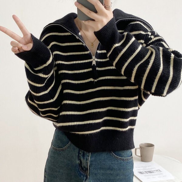 Womens Loose-Fit Striped Pullover Sweater