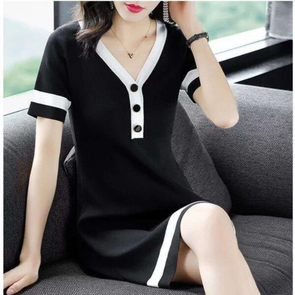 Womens Short-sleeved Fashionable Age-reducing Knit Dress